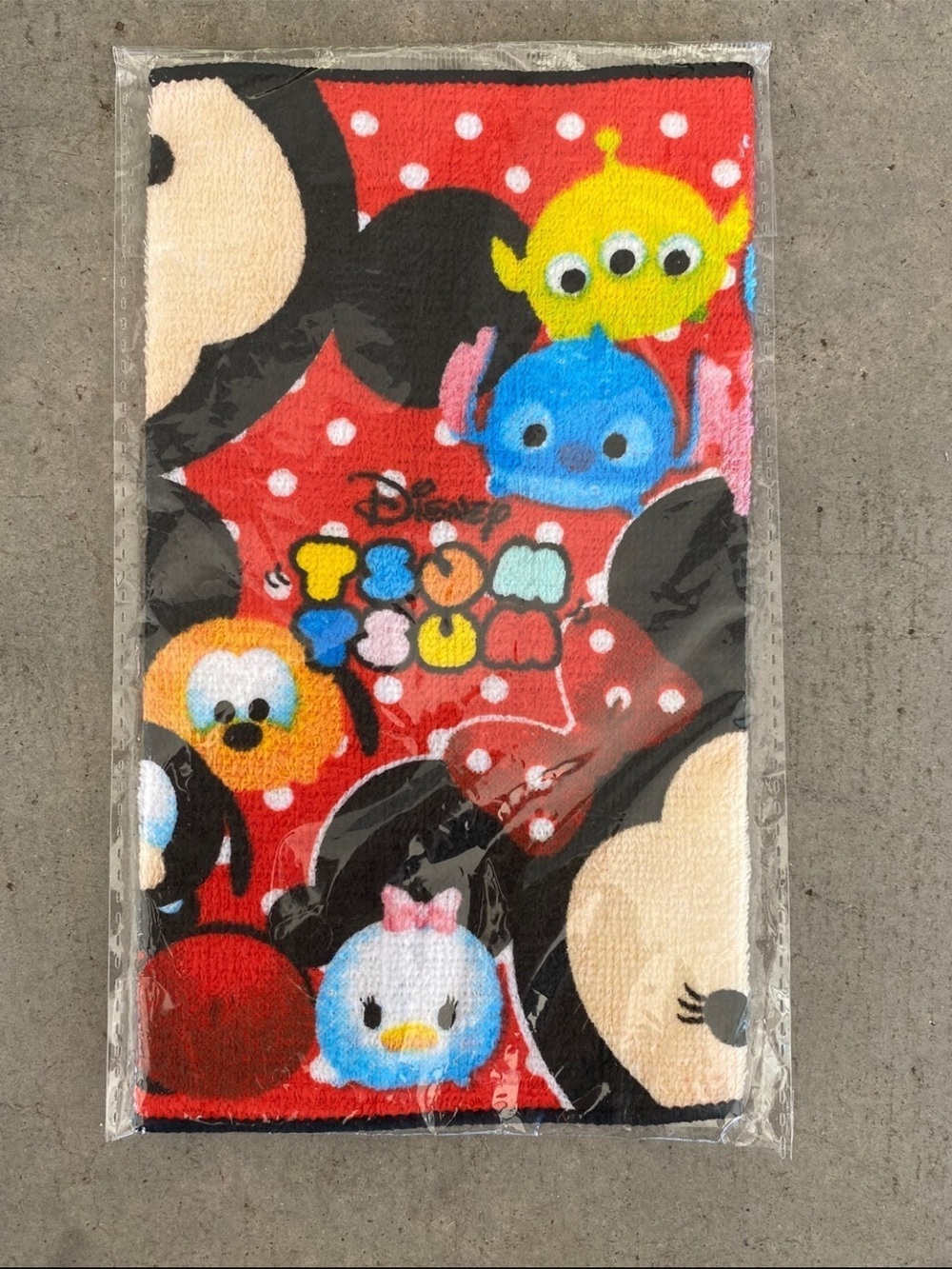 Disney TSUM TSUM Mini Towel Hand Cloth NWT Mickey Minnie Stitch Alien Kawaii